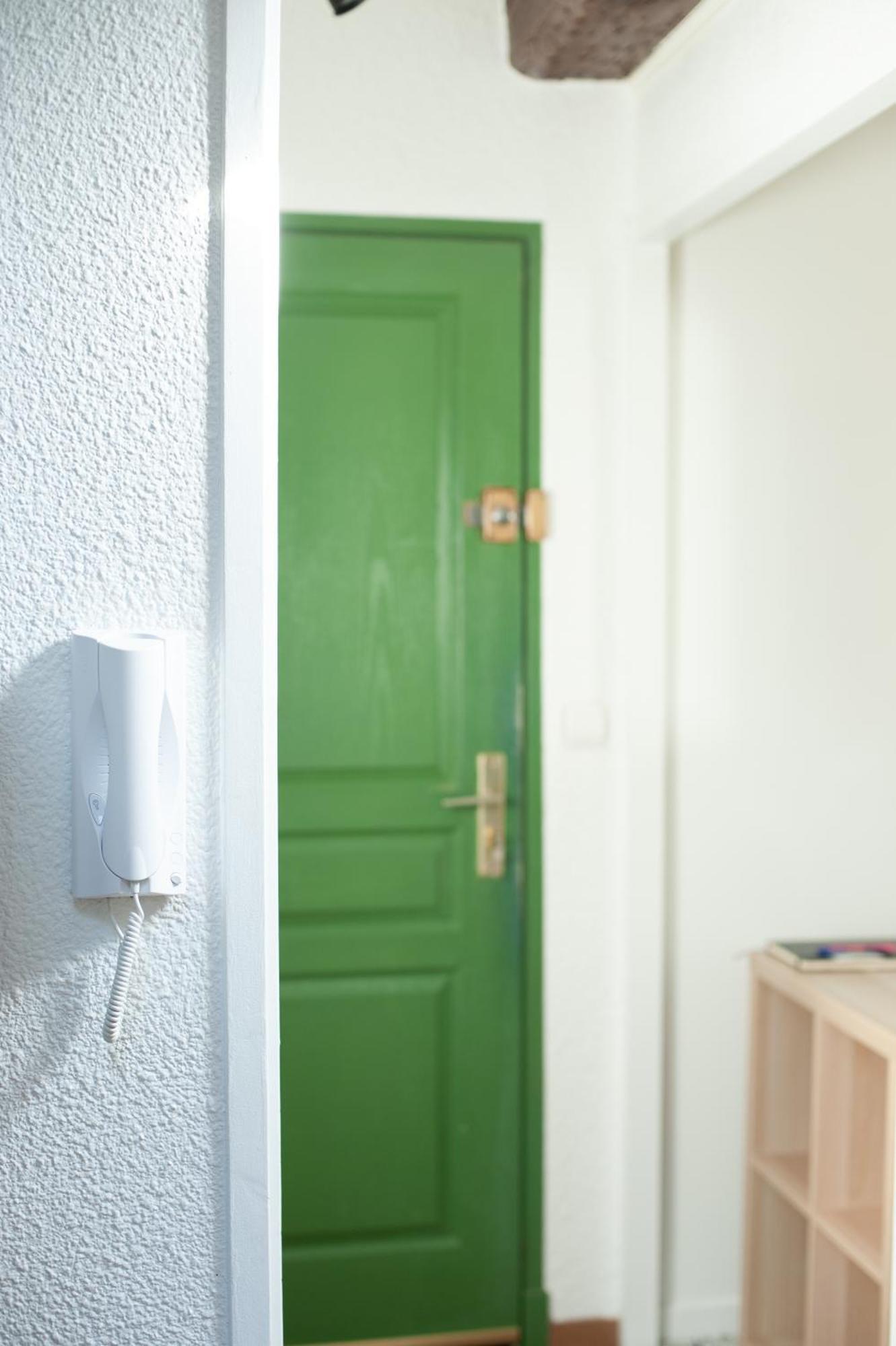 Appartement Chaleureux Au Pied De La Cite Avec Parking Carcassonne Ngoại thất bức ảnh